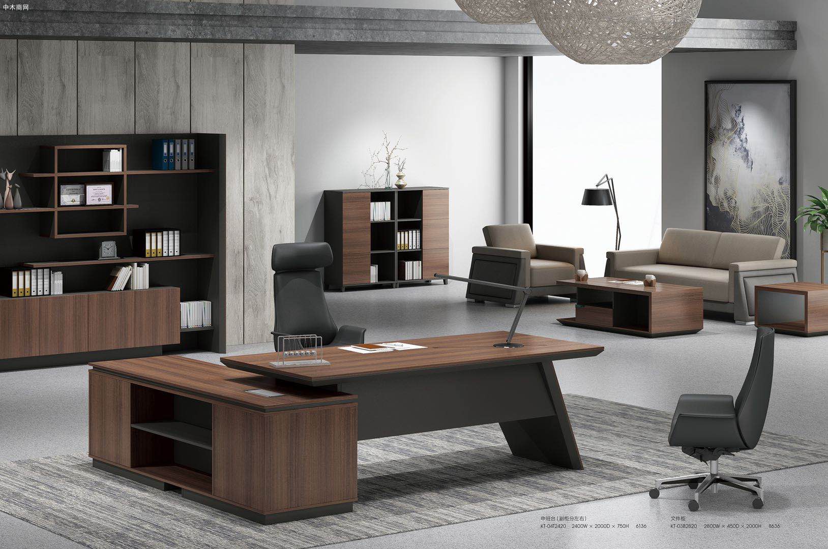 贛州市委書記率團赴國機集團洽談鋼木家具產業合作 共謀區域產業升級新篇章